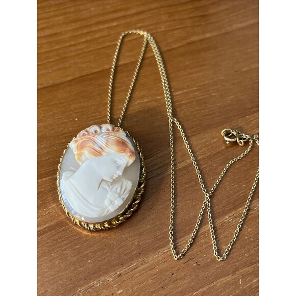 Antique MARBRO 12k GF Carved Shell Cameo Brooch Pendant twisted Rope Border 18”c - Picture 1 of 12